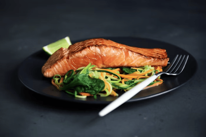 Fresh salmon with herbs